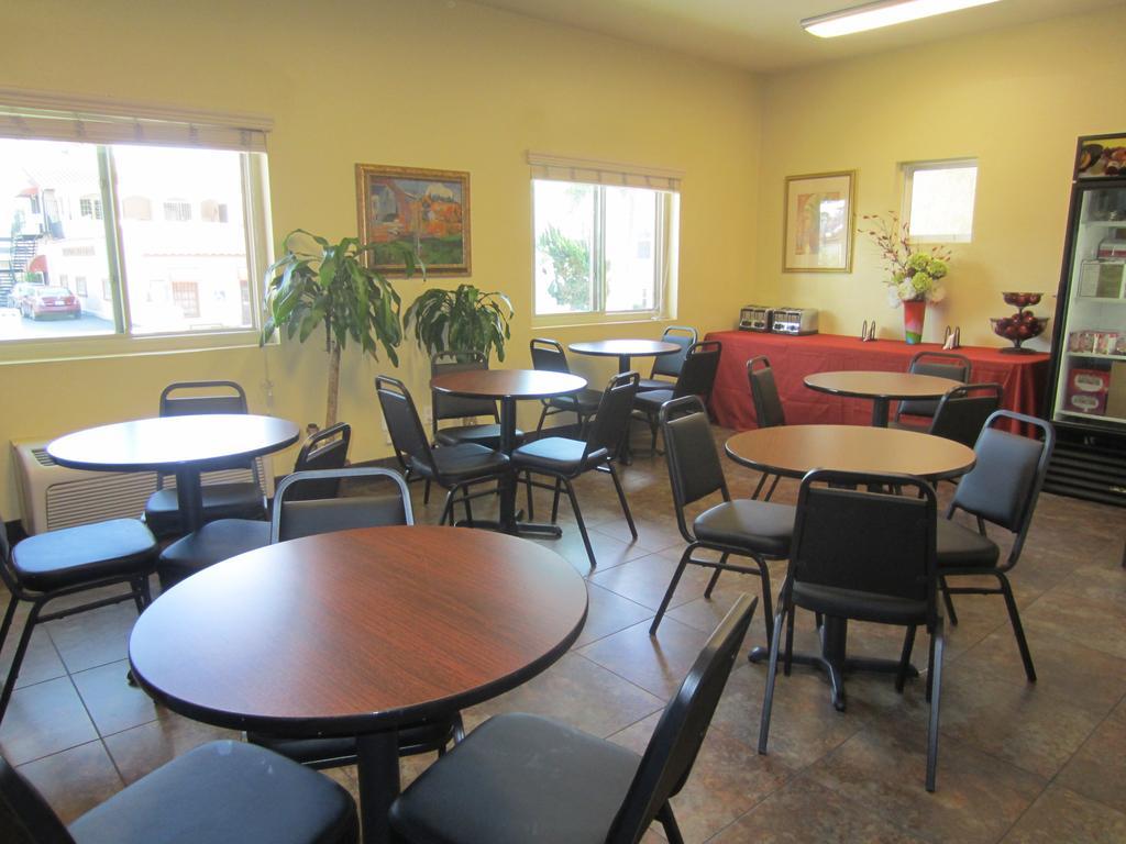 Quality Inn San Diego Downtown North Εξωτερικό φωτογραφία
