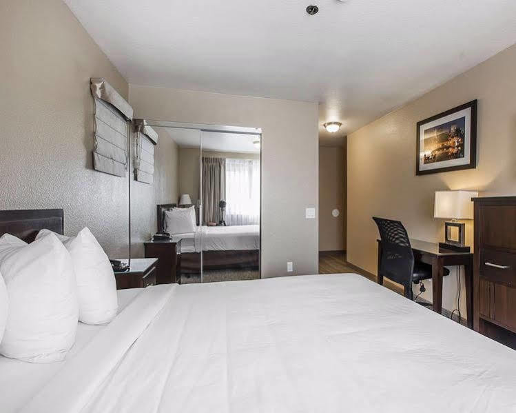 Quality Inn San Diego Downtown North Εξωτερικό φωτογραφία