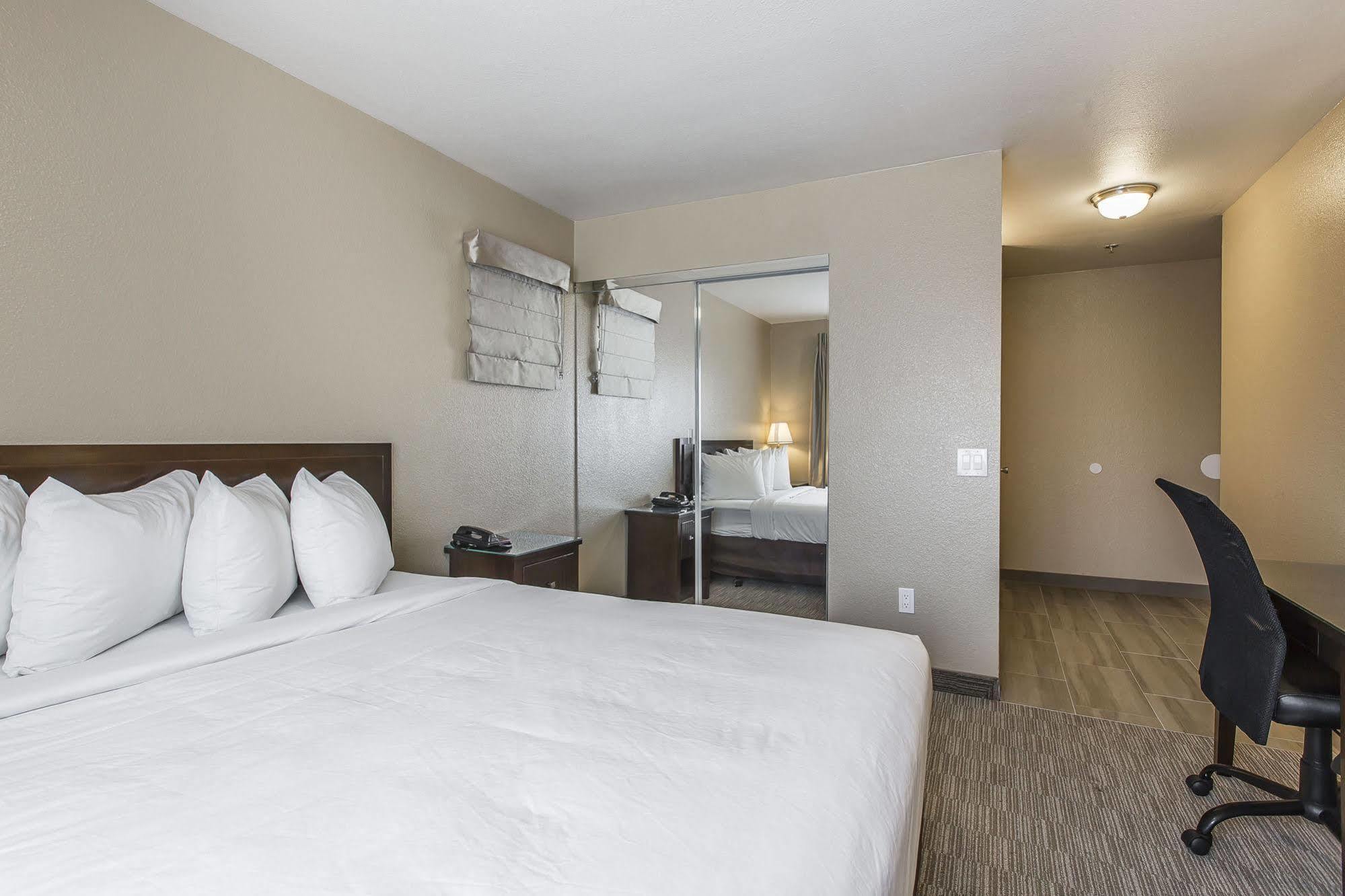 Quality Inn San Diego Downtown North Εξωτερικό φωτογραφία